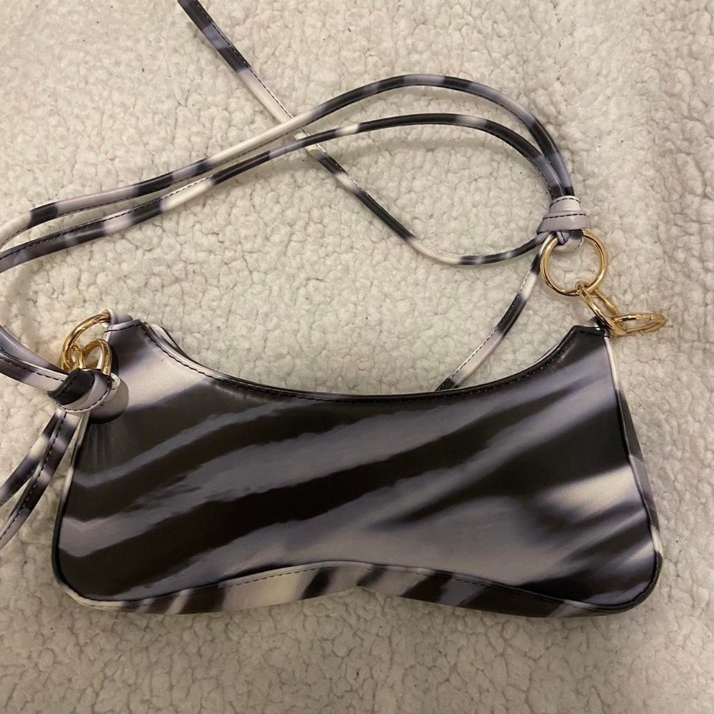 Zebra clutch bag